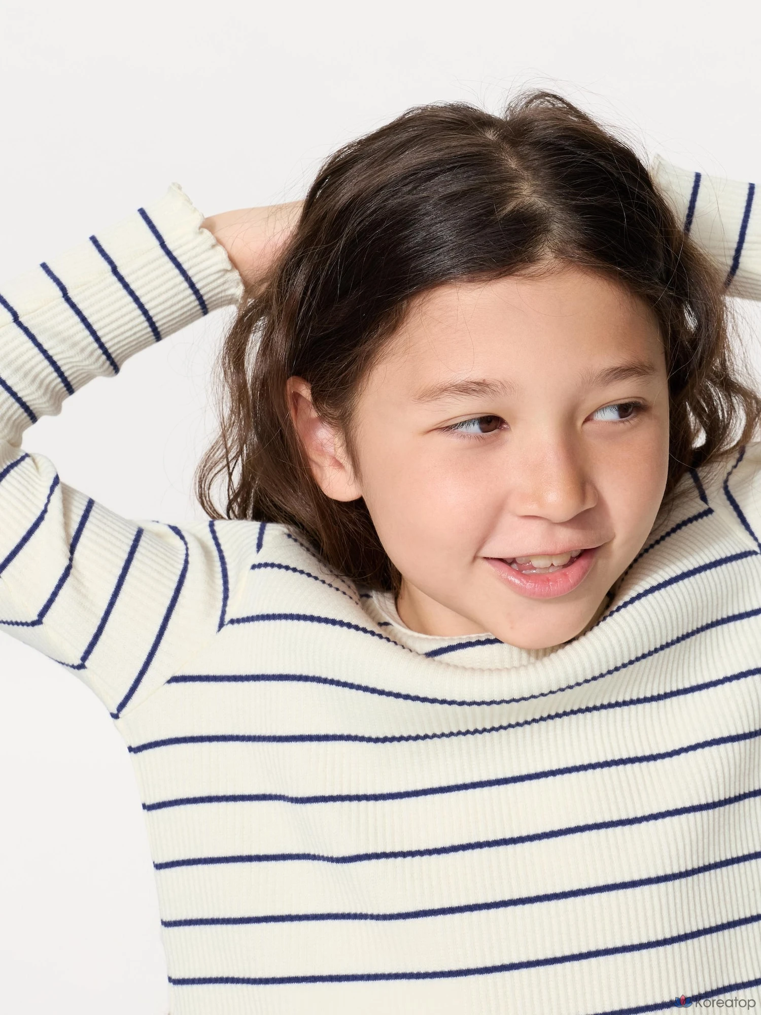 Футболка для девочек Uniqlo Rib Crew Neck Long Sleeve T-Shirt, в полоску