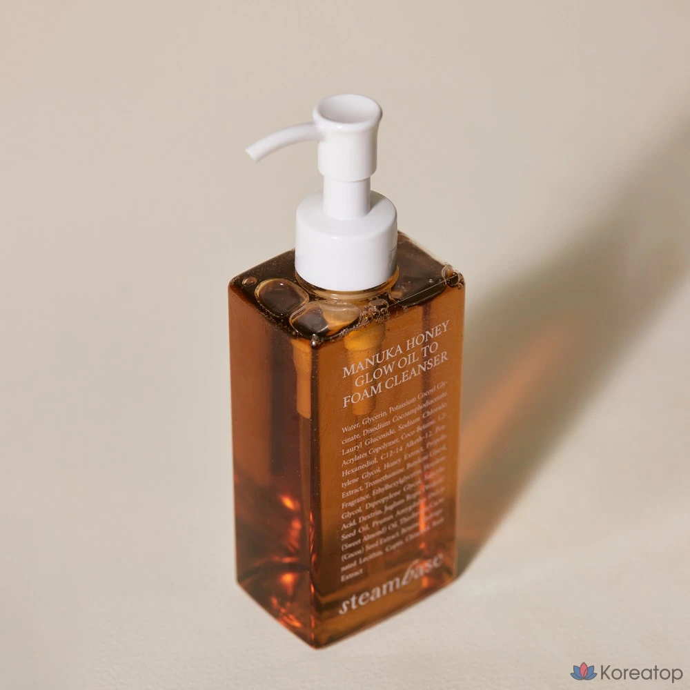 Очищающая пенка Steambase Manuka Honey Glow Oil-to-Foam Cleanser, 215 мл, 1 шт.