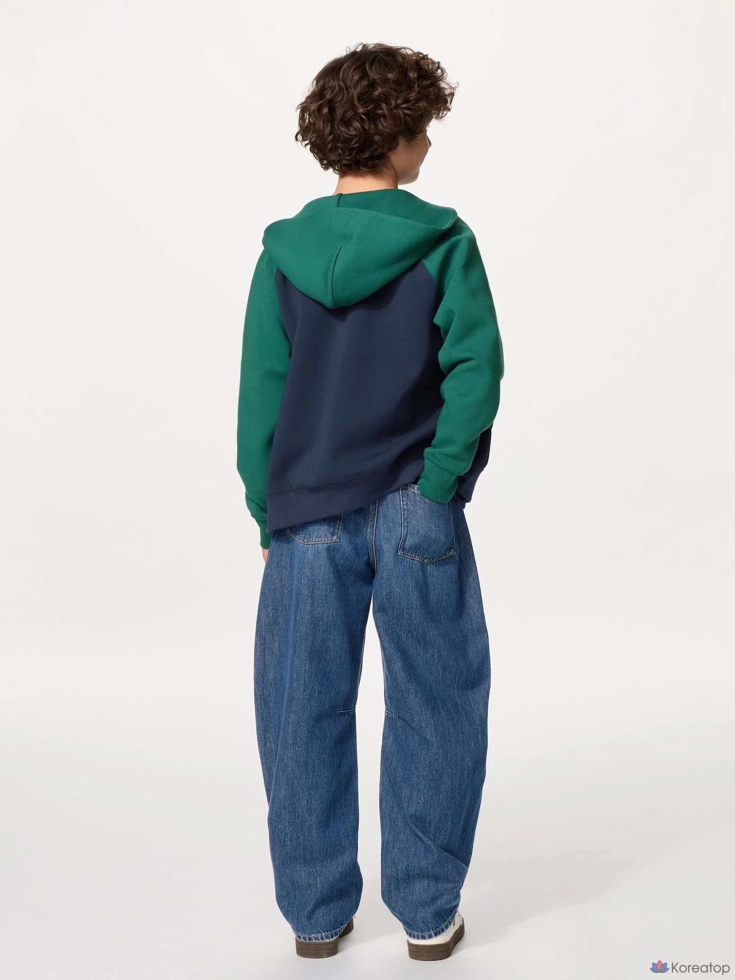 Джинсы детские Uniqlo Barrel Leg Jeans