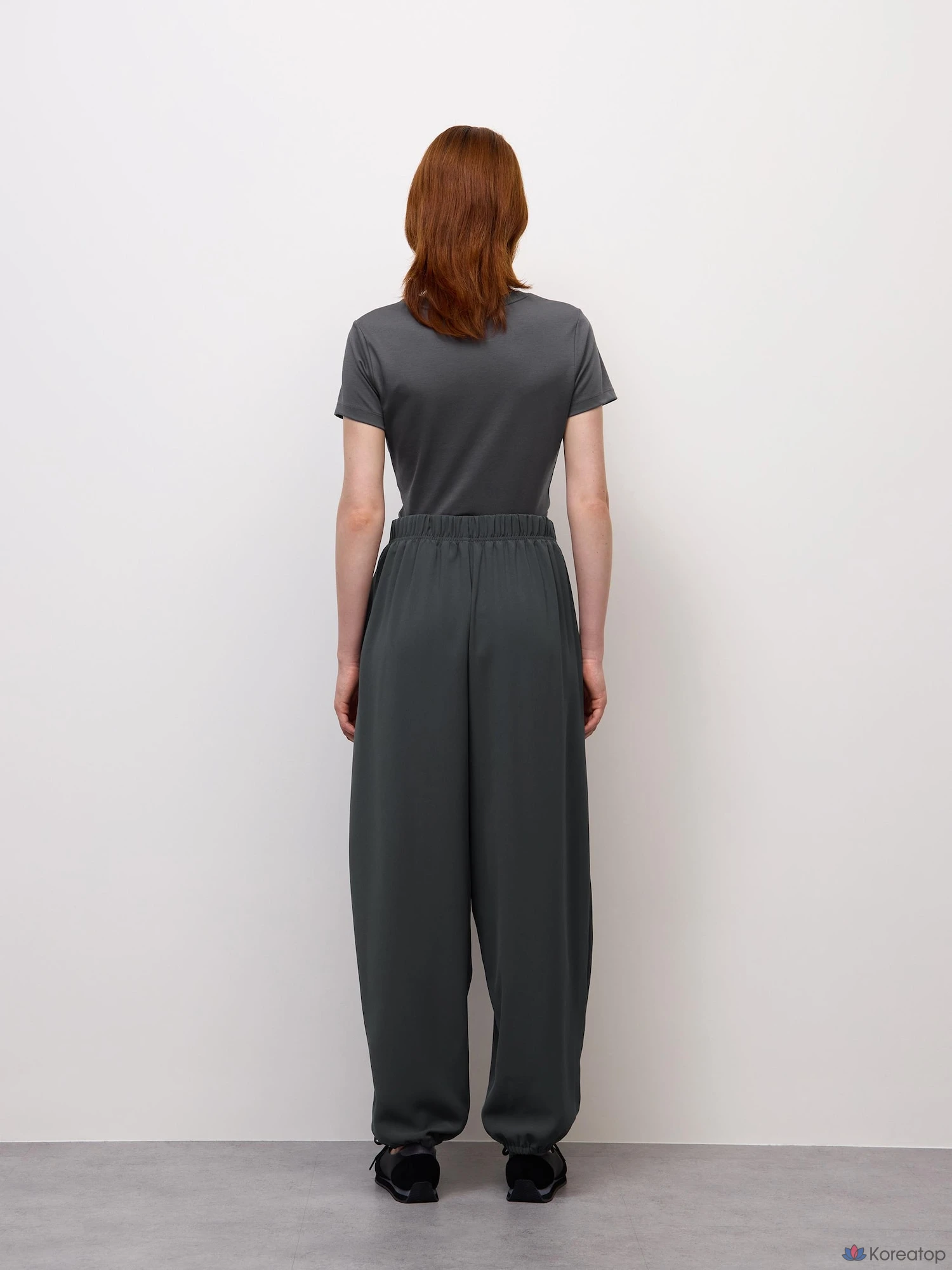Брюки Uniqlo Drape Balloon Pants