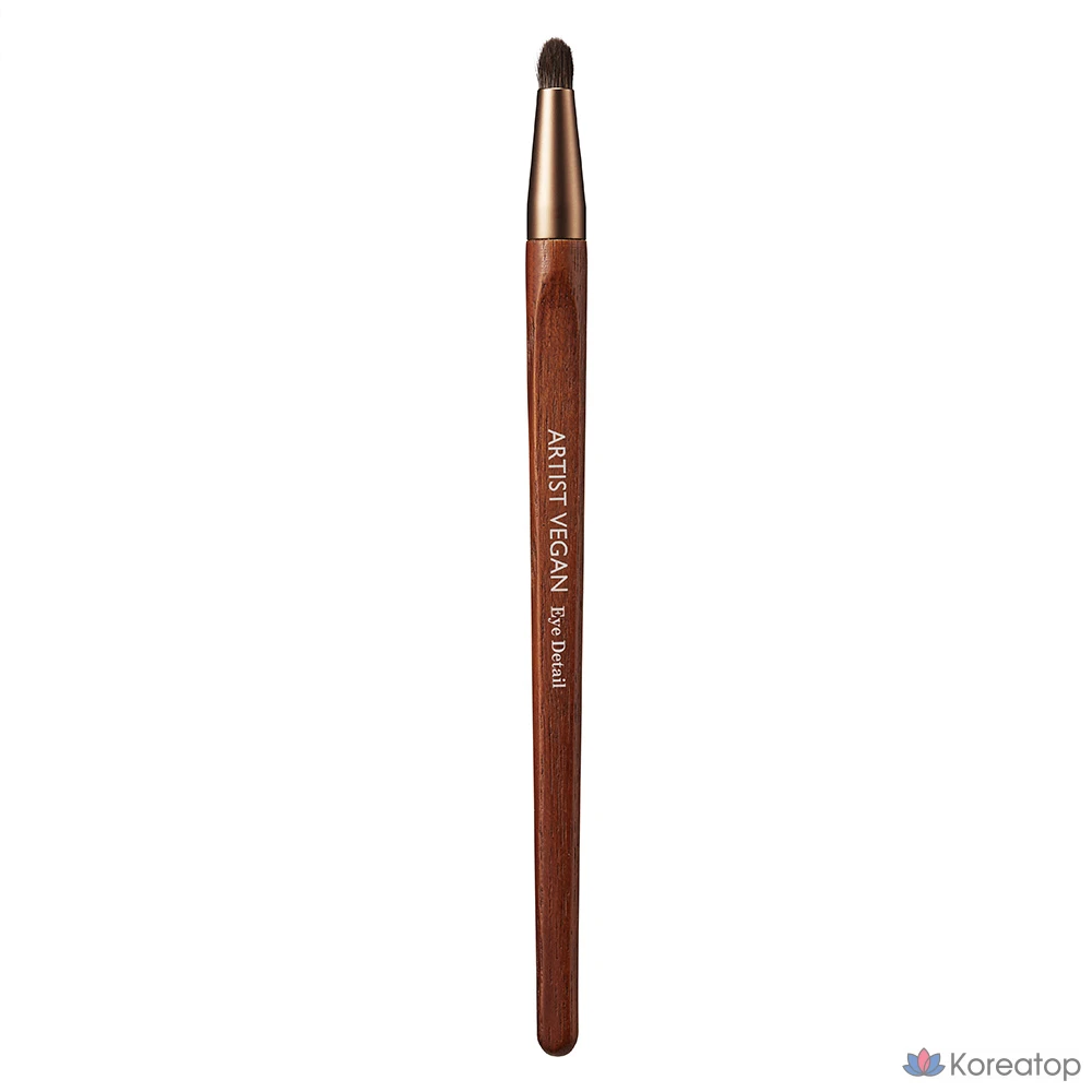 Кисть для макияжа глаз Too Cool For School Artist Vegan Eye Detail Brush, 1 шт.