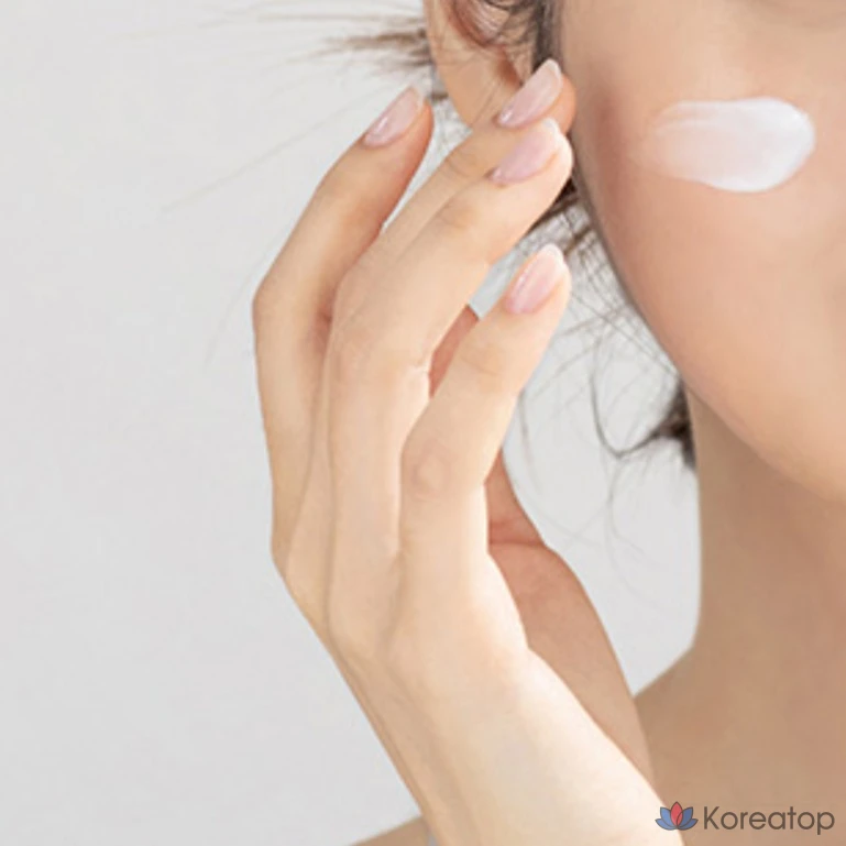Эмульсия AHC Renewage Total Balancing Emulsion, 130 мл, 1 шт.