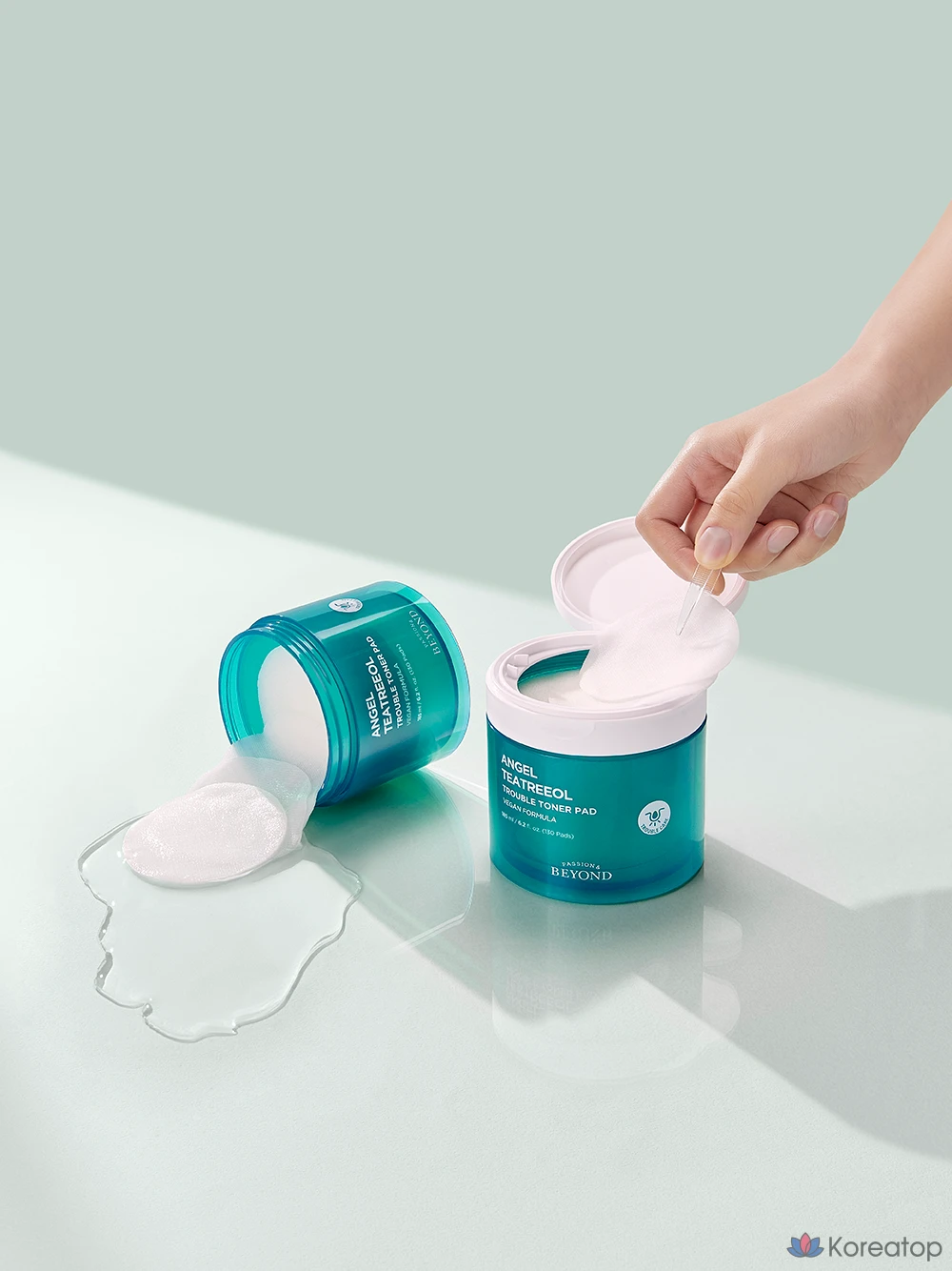 Тонер-пэды BEYOND Angel Tea Tree Trouble Toner Pad, 185 мл, 130 шт.