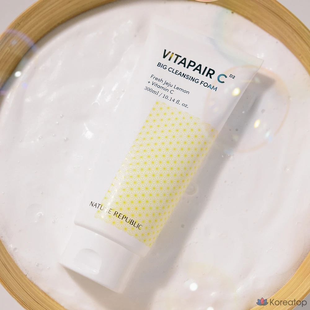 Очищающая пенка Nature Republic Vita Pair C Big Cleansing Foam, 300 мл, 1 шт.