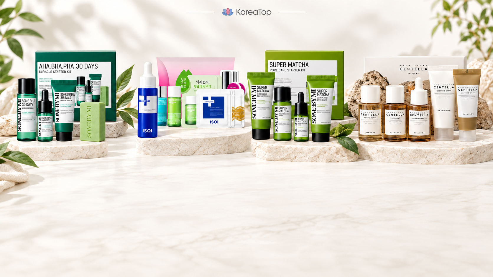 Четыре мини-набора для проблемной кожи: Some By Mi AHA BHA PHA, Some By Mi Super Matcha, Isoi Acne Doctor и SKIN1004 Madagascar Centella. Главная идея — проблемная кожа бывает разной, поэтому набор выбирают по её текущему состоянию.