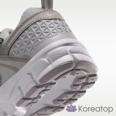Кроссовки мужские Nike Zoom Vomero 5 SE SP, фото 8