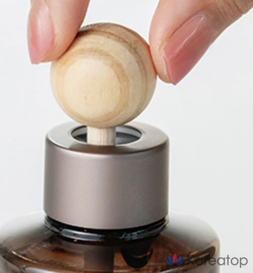 Набор для ухода Kundal Perfume Car Diffuser 75ml 2p + Wood Ball Stick 2p Set, оттенок Pear & Freesia, 1 шт., фото 5