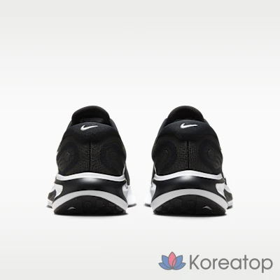 Кроссовки для бега женские Nike Journey Run