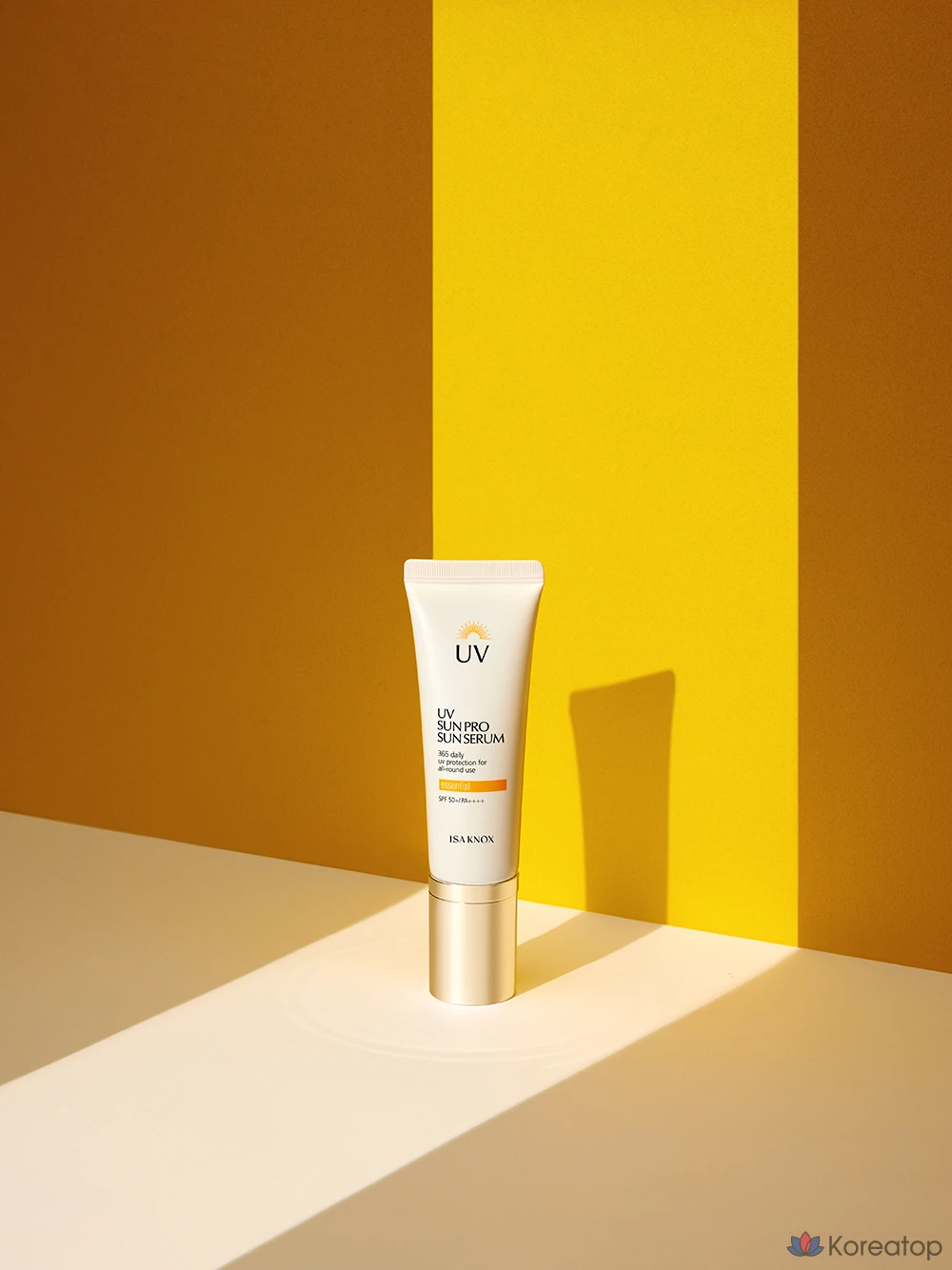 Солнцезащитный крем Isa Knox UV Sun Pro 365 Essential Sun Serum SPF50+ PA++++, 40 мл, 1 шт.