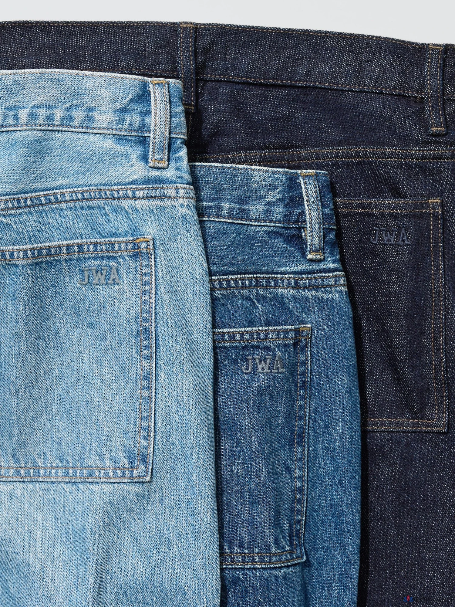 Джинсы Uniqlo Straight Jeans