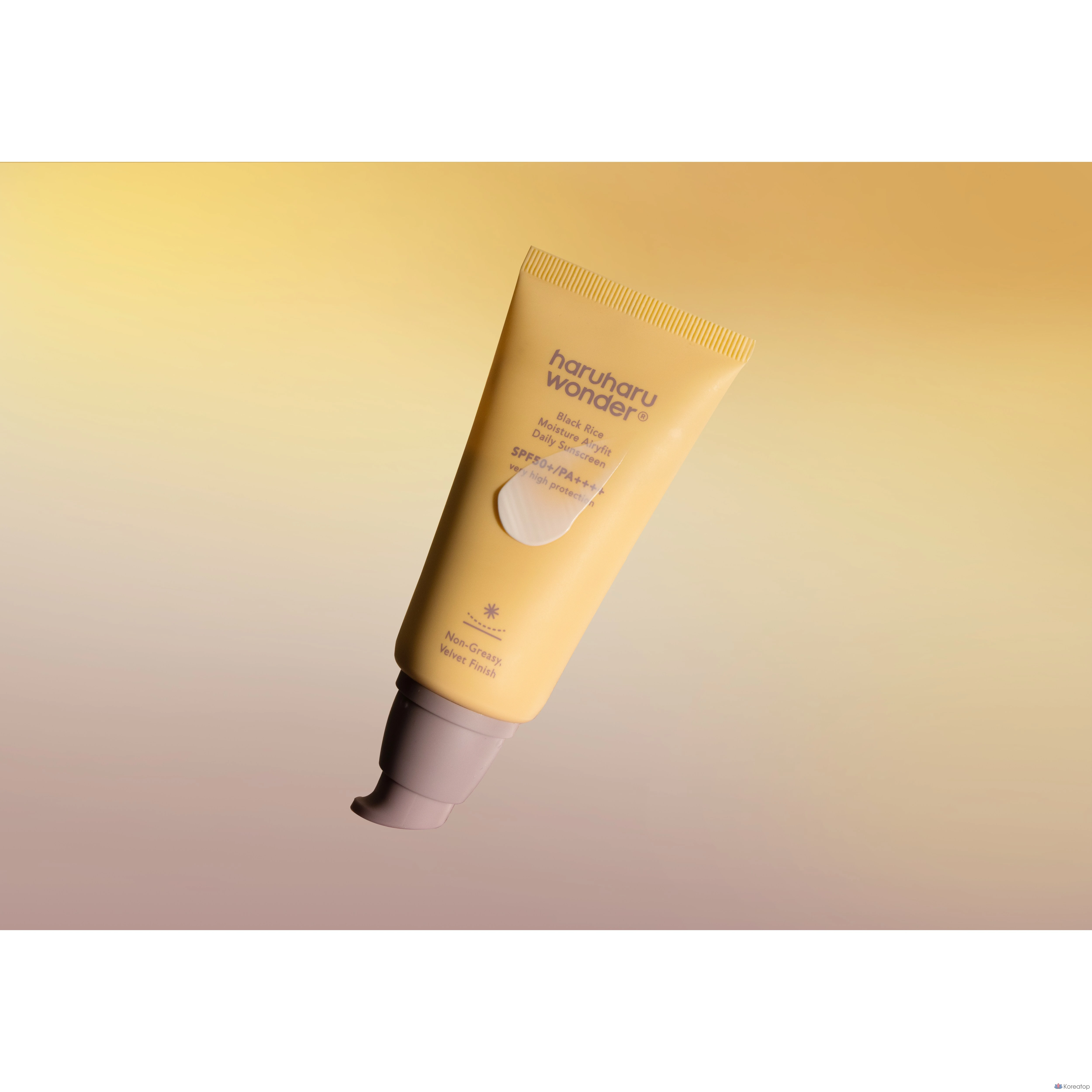 Солнцезащитный крем Haruharu Wonder Black Rice Moisture Airy-Fit Daily Sunscreen, 50 мл, 1 шт.