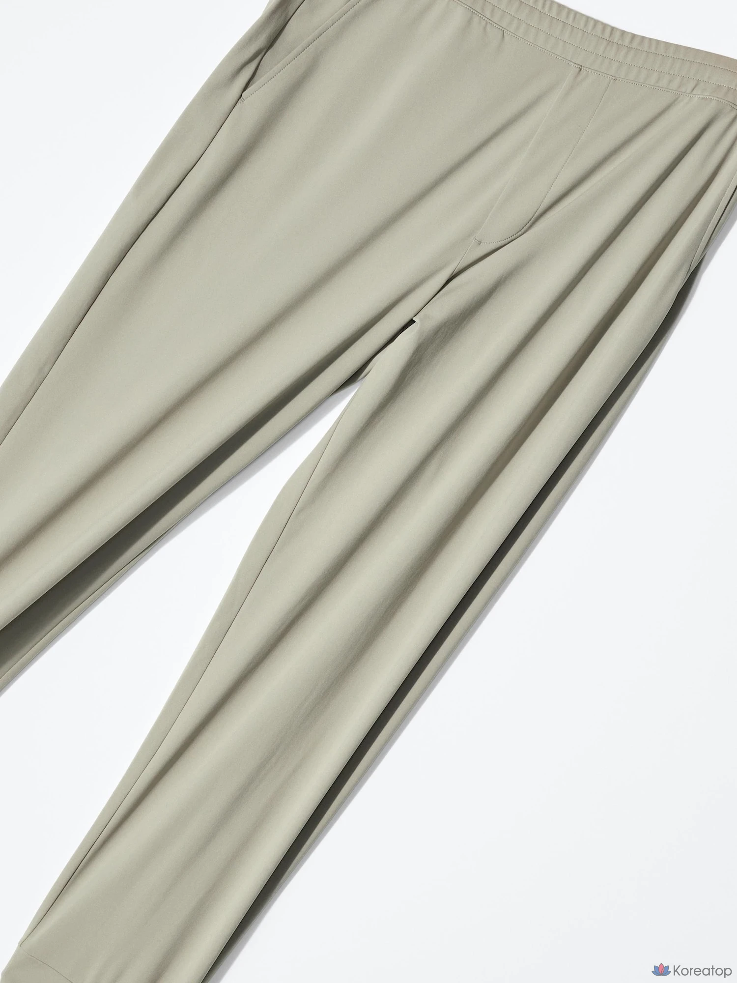 Брюки Uniqlo Ultra Stretch Active Jogger Pants, длина ноги 69–75 см, длинные