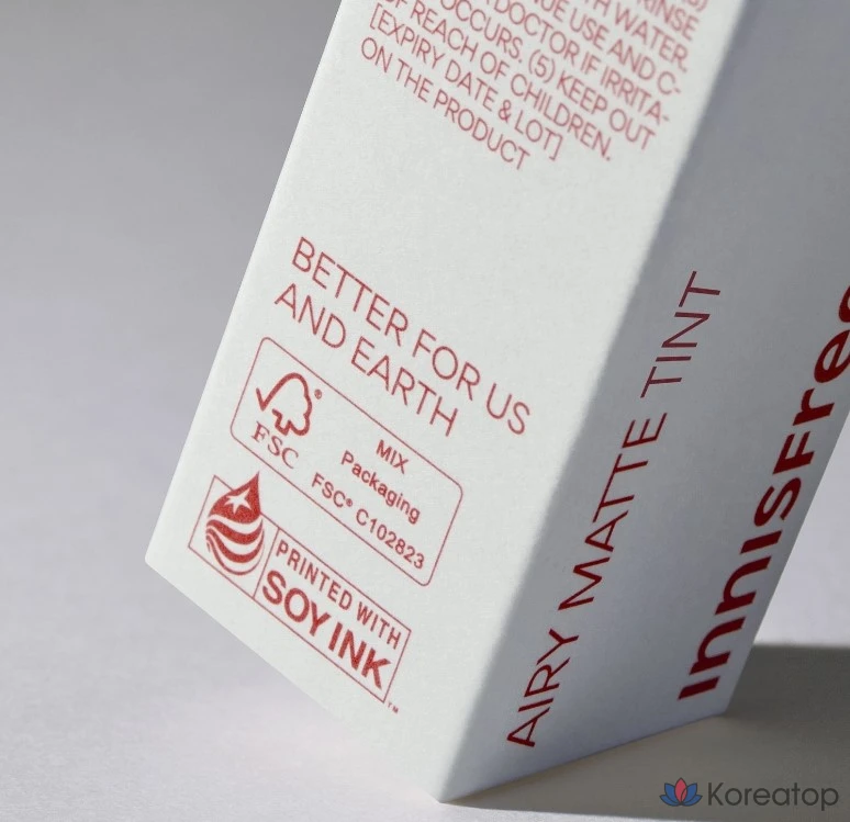 Тинт для губ Innisfree New Airy Matte Tint, оттенок 8 Toasty Coral, 1 шт.