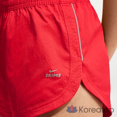 Шорты женские Nike Skims Crunch Nylon 2.5 Inch, фото 7