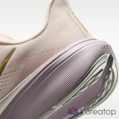 Кроссовки беговые женские Nike Pegasus 42 Keely Hodgkinson, фото 8