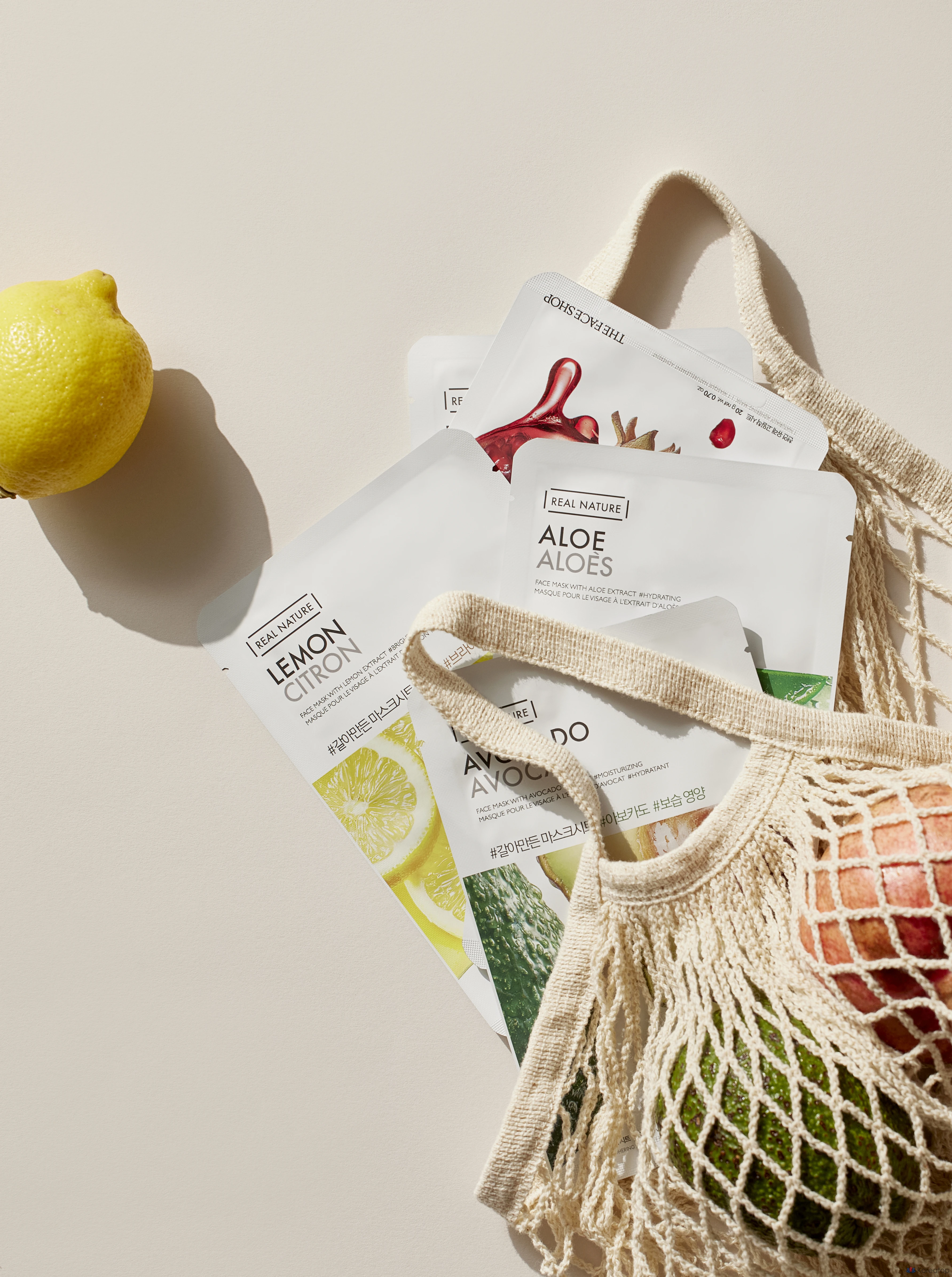 Тканевая маска для лица The Face Shop Fresh Made Lemon Mask Sheet, 130 шт., фото 3