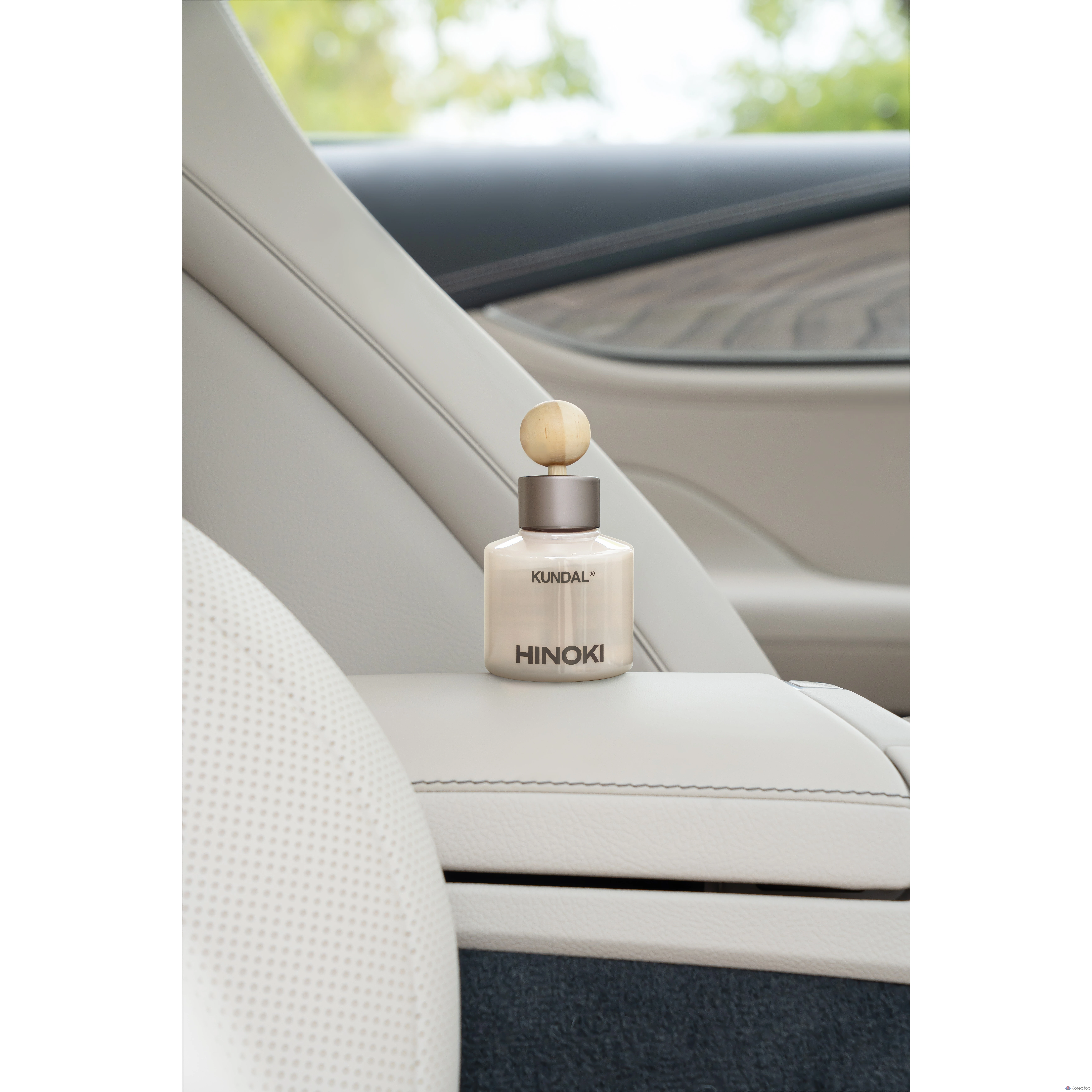 Ароматизатор для автомобиля Kundal Perfume Car Air Freshener, оттенок Hinoki, 75 мл, 2 шт., фото 3