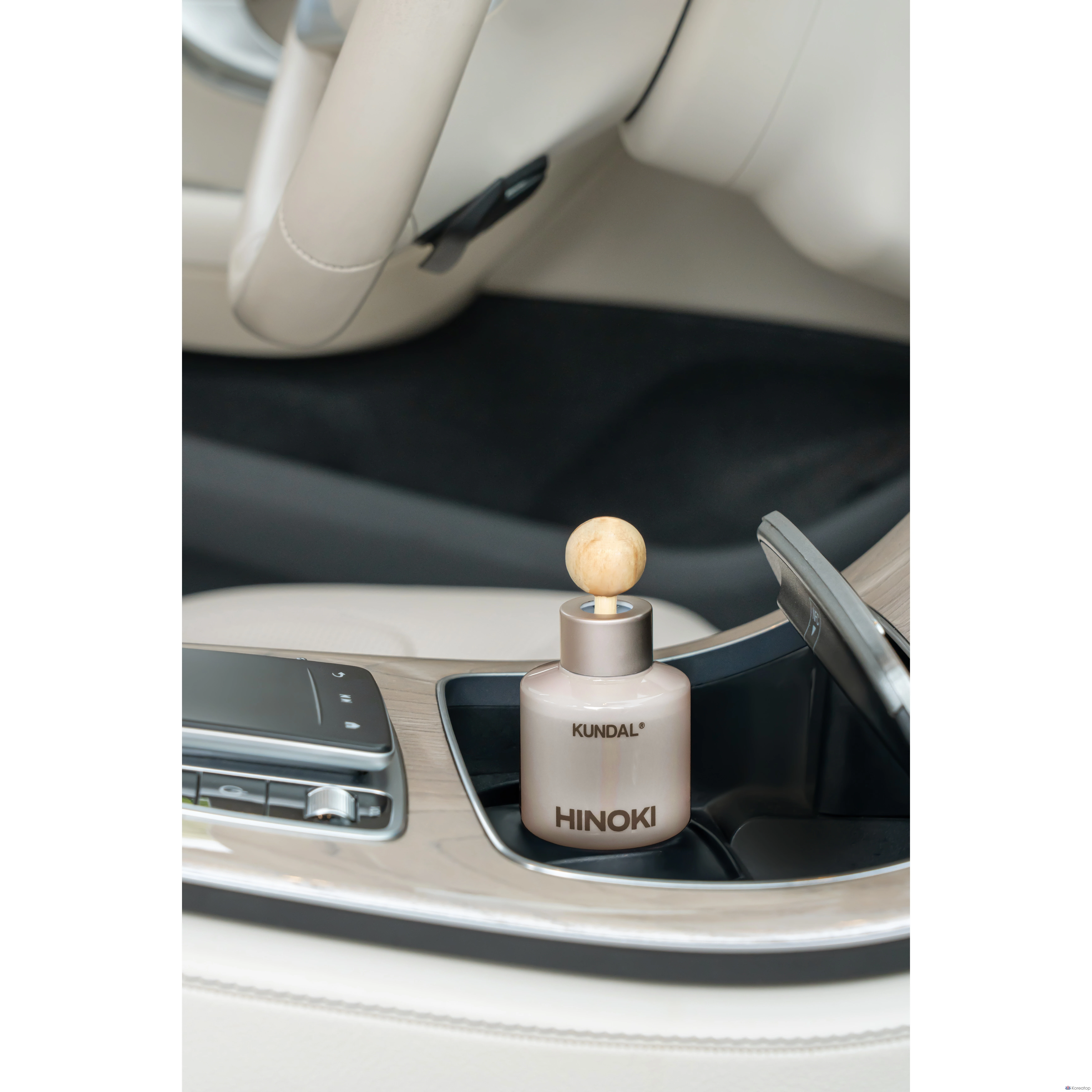 Ароматизатор для автомобиля Kundal Perfume Car Air Freshener, оттенок Hinoki, 75 мл, 2 шт., фото 4