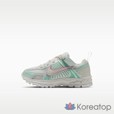 Кроссовки мужские Nike Zoom Vomero 5 SE SP