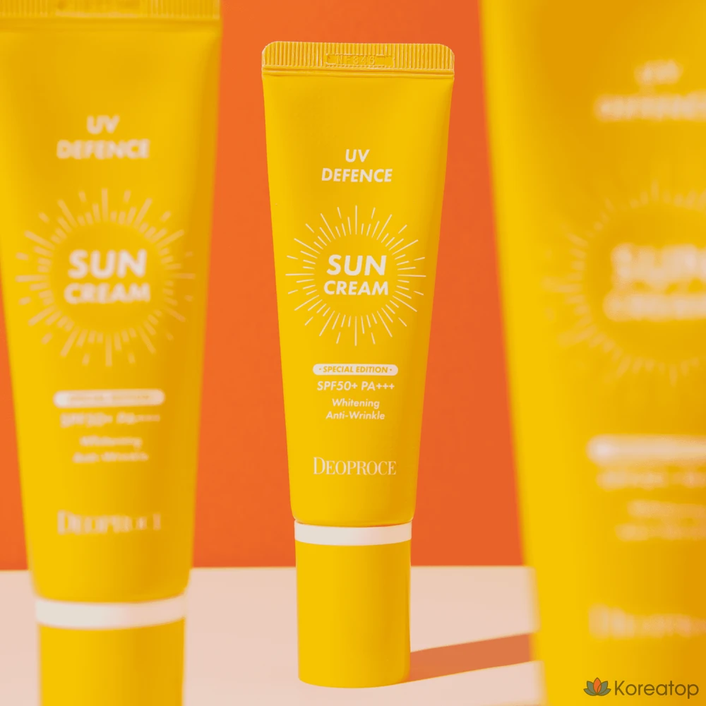 Солнцезащитный крем Deoproce UV Defense Sun Cream SPF50+ PA+++, 50 г, 1 шт.