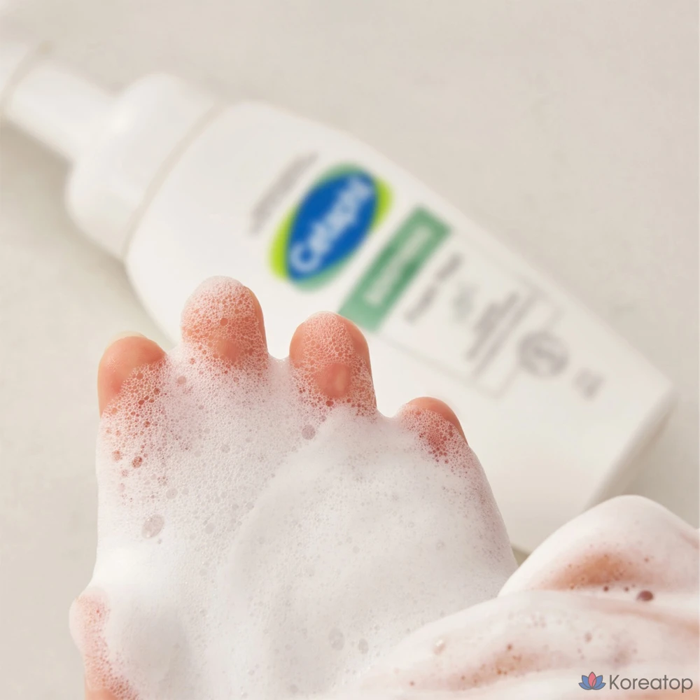Очищающая пенка для умывания Cetaphil Sensitive Skin Soothing Bubble Foam Cleanser, 200 мл, 1 шт.