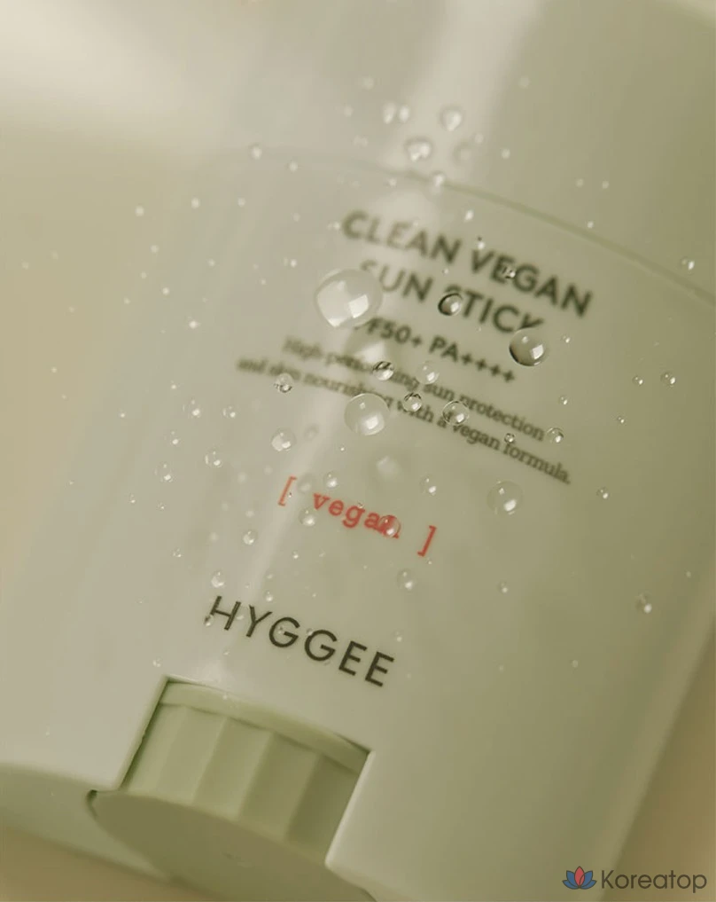 Солнцезащитный стик HYGGEE Clean Vegan Sun Stick SPF50+ PA++++, 20 г, 1 шт.