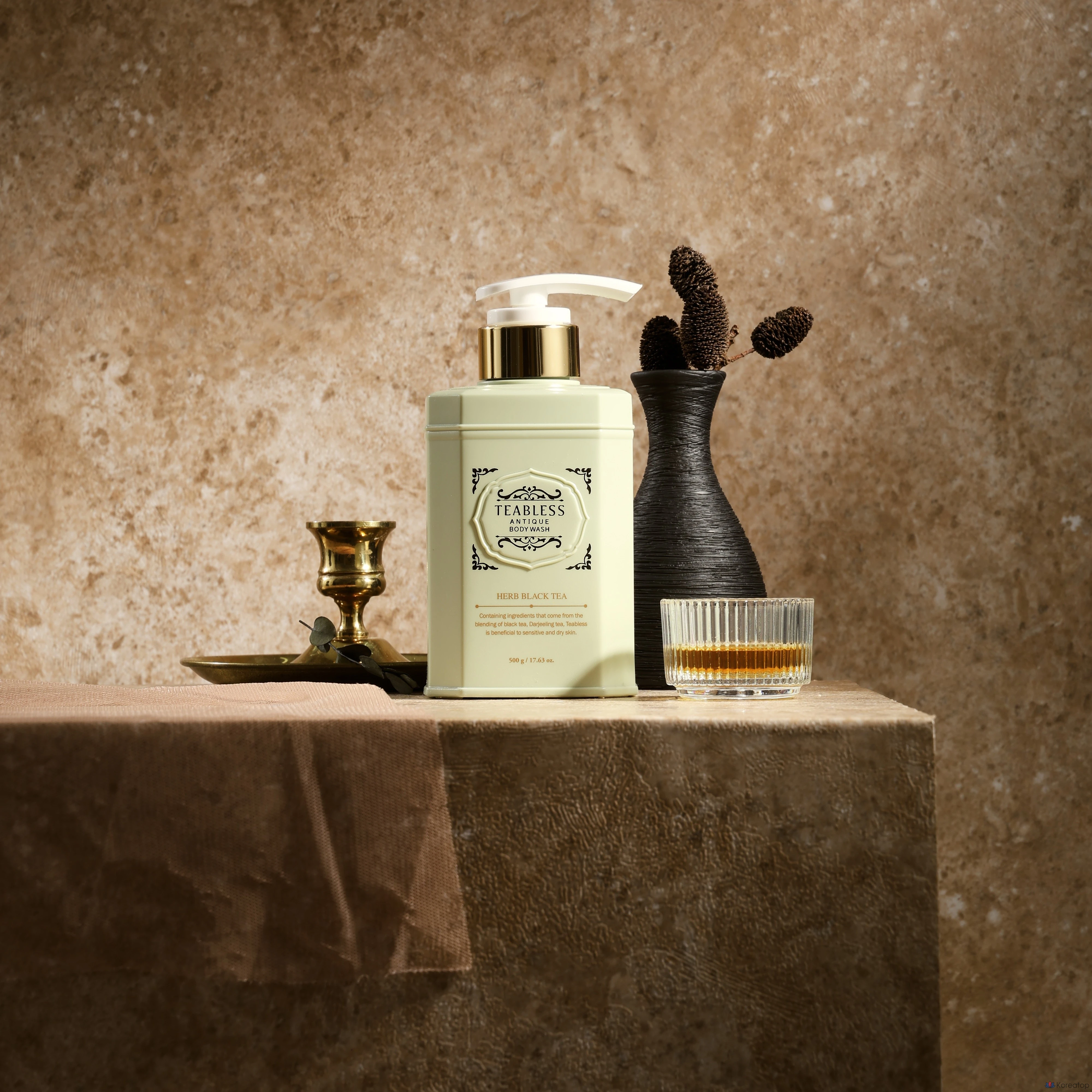 Гель для душа TEABLESS Antique Body Wash Herbal Black Tea, 500 г, 1 шт.