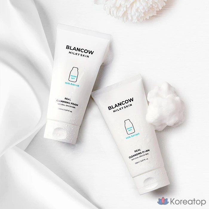 Очищающая пенка Blancow Real Milk Cleansing Foam, 150 мл, 1 шт.