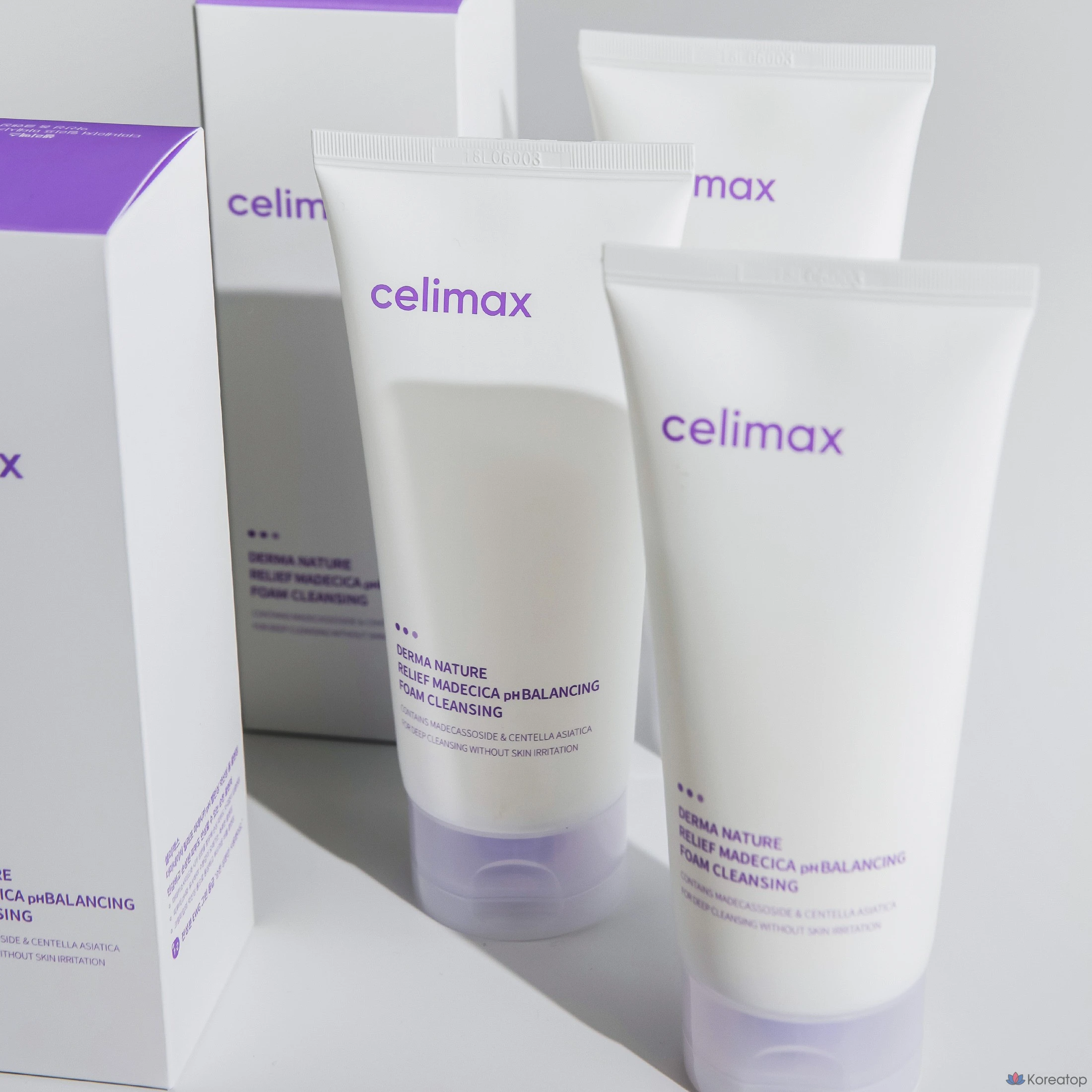 Пенка для умывания Celimax Madecica Low pH Cleansing Foam, 150 мл, 1 шт.