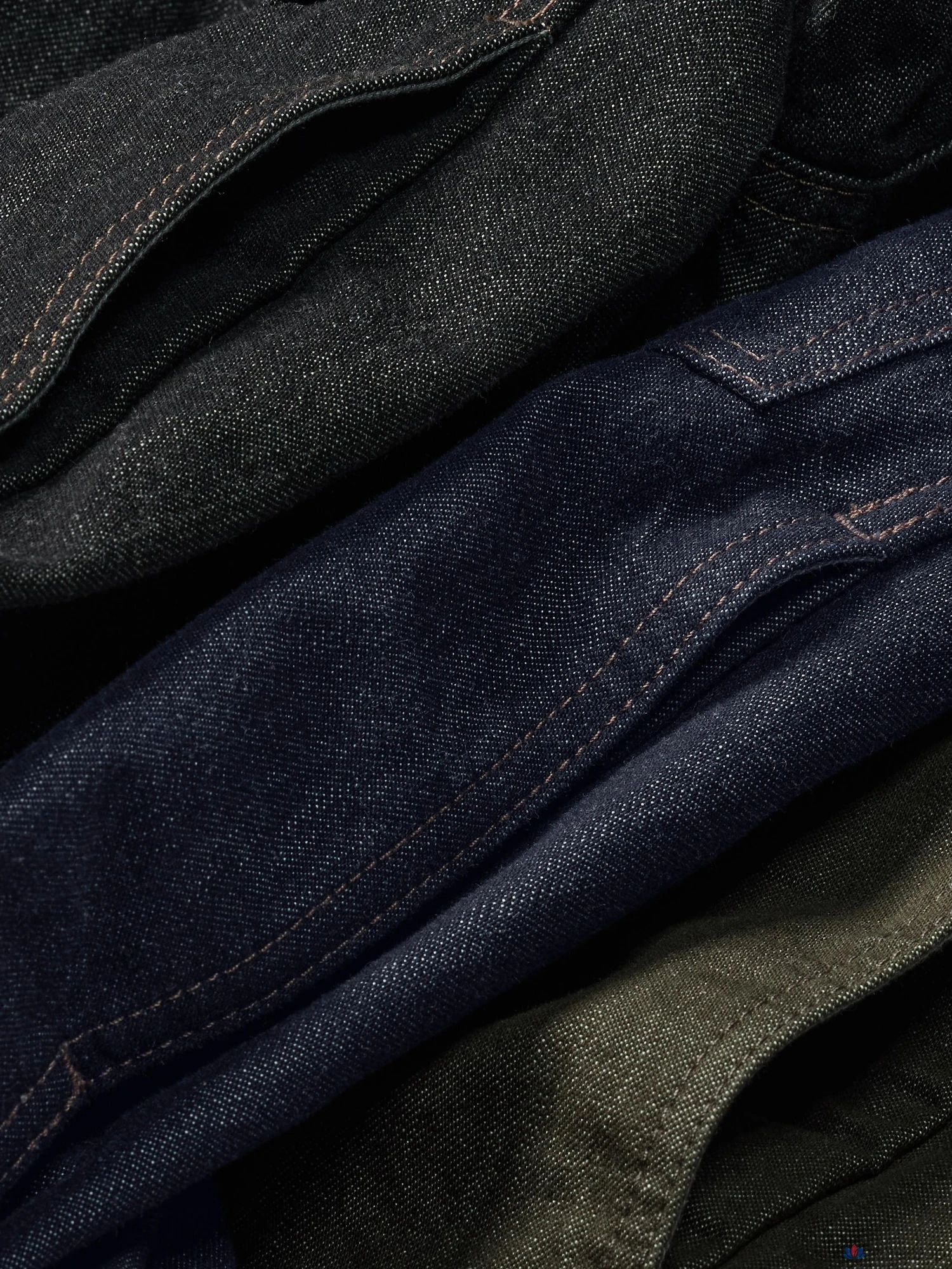 Джинсовая куртка Uniqlo Denim Trucker Jacket