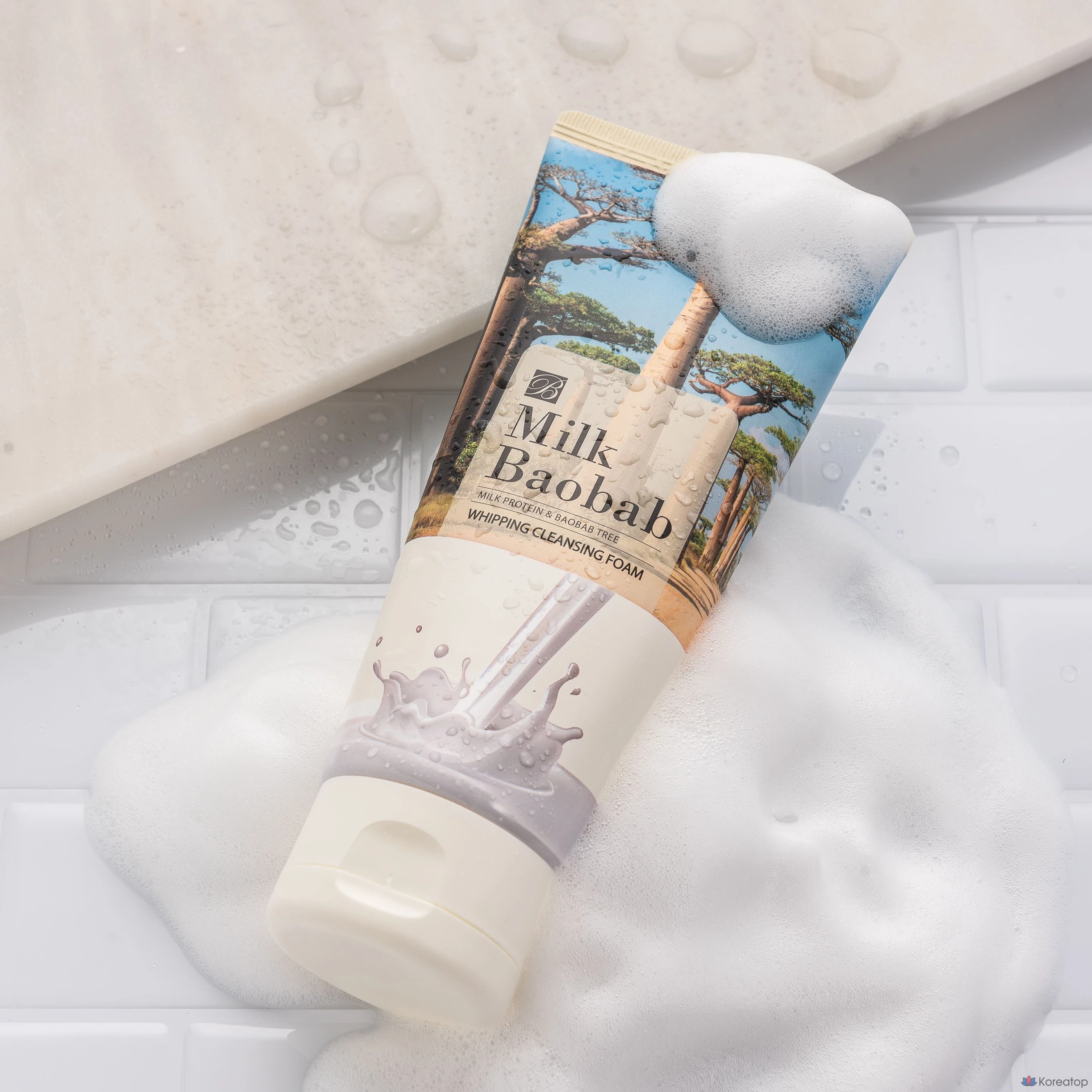 Пенка для умывания Milk Baobab Whipping Cleansing Foam, 120 мл, 1 шт.