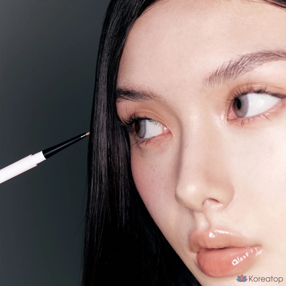 Подводка для глаз NAMING Perfectail Eye Designing Pencil Slim Liner, оттенок Perfect Black, 1 шт.