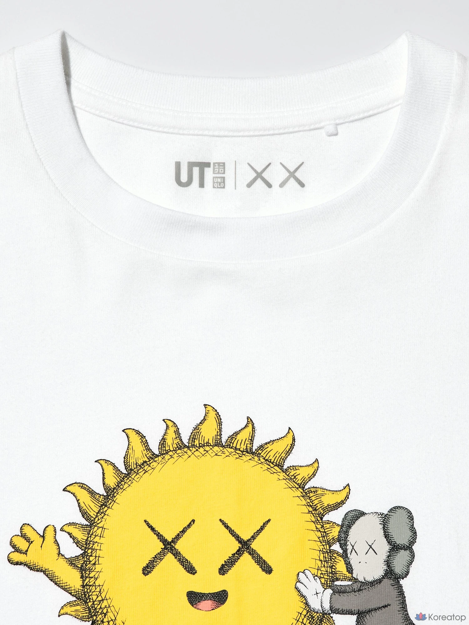 Футболка детская Uniqlo KAWS Universe UT Graphic T-Shirt, черный
