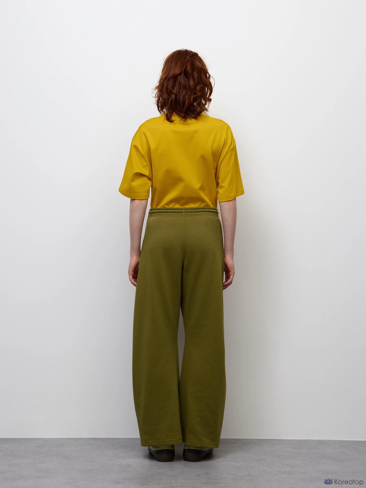 Брюки Uniqlo Sweat 3D Barrel Pants