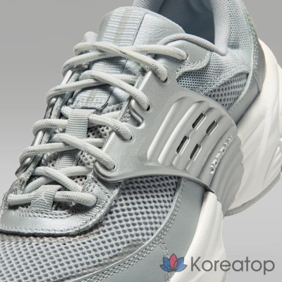 Кроссовки женские Jordan Trainer O/S