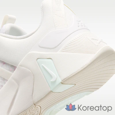 Кроссовки женские Nike Free Metcon 7 SE, фото 8