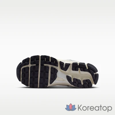 Кроссовки мужские Nike Zoom Vomero 5 SE SP, фото 2