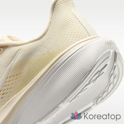 Кроссовки беговые женские Nike Pegasus 42 Keely Hodgkinson, фото 8