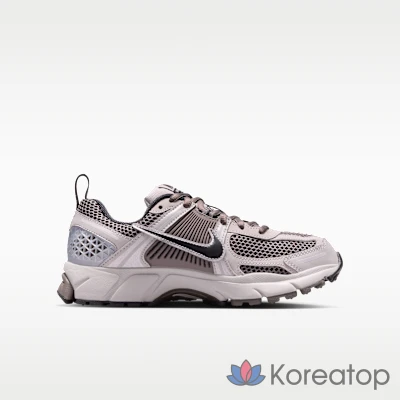 Кроссовки мужские Nike Zoom Vomero 5 SE SP, фото 3