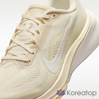 Кроссовки беговые женские Nike Pegasus 42 Keely Hodgkinson, фото 7