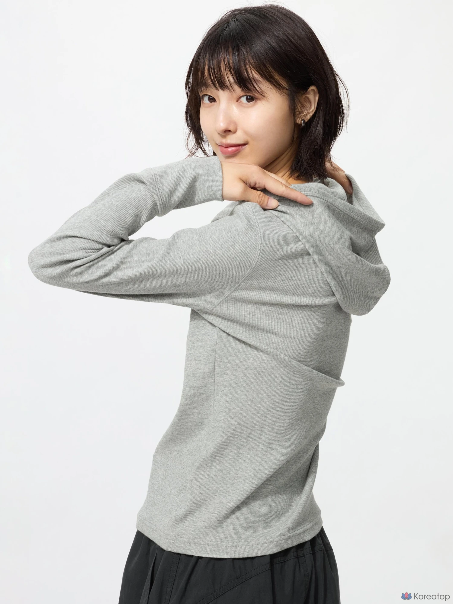 Лонгслив Uniqlo Hooded Rib T