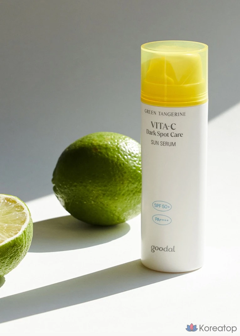 Солнцезащитный крем-сыворотка Goodal Green Tangerine Vita C Dark Spot Care Sun Serum SPF50+ PA++++, 50 мл, 1 шт.