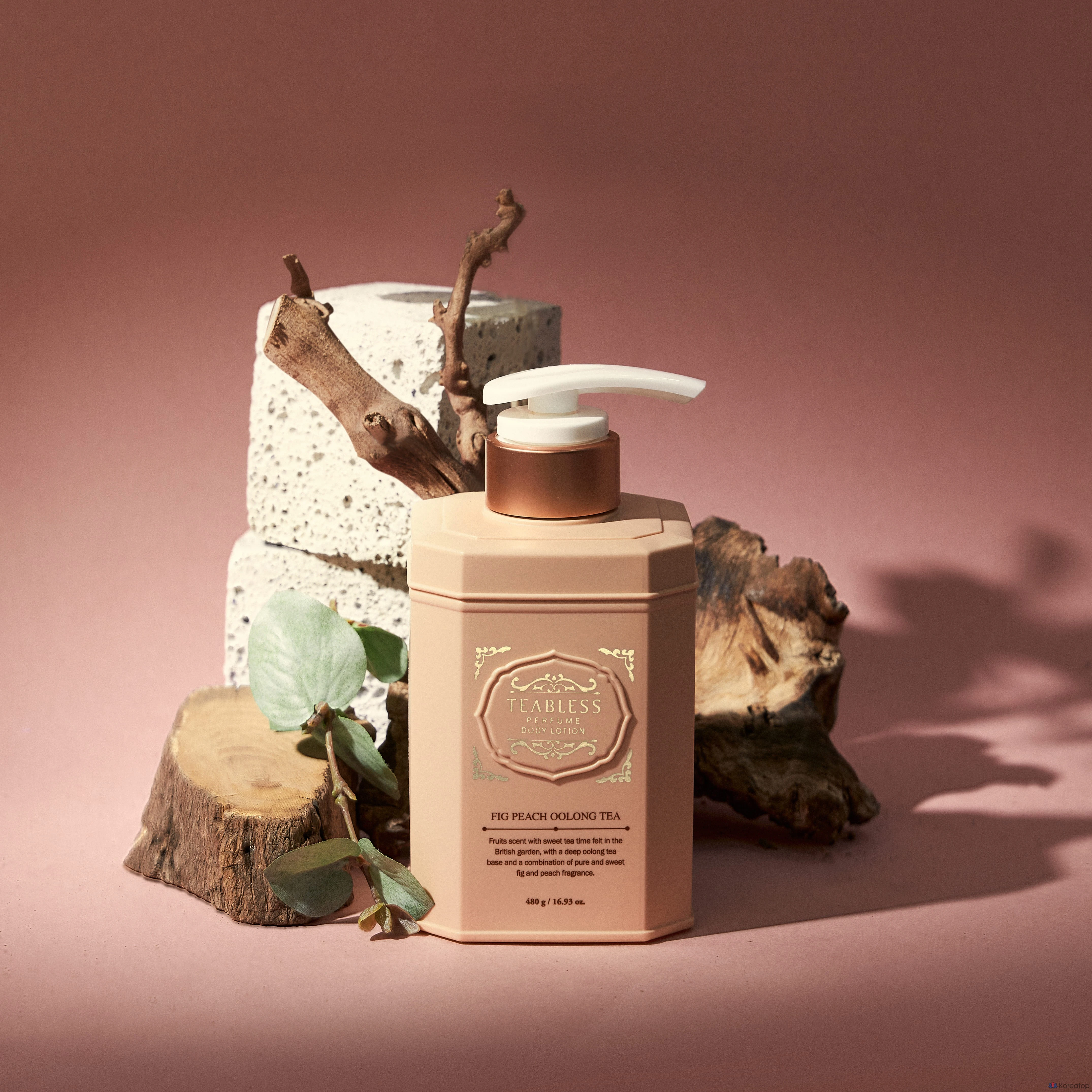 Лосьон для тела TEABLESS Perfume Body Lotion Pig Peach Oolong Tea, 480 г, 1 шт.
