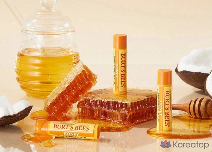 Набор для ухода Burt's Bees Lip Collection 3-piece Set (Lip Balm 3 types), 1 шт.