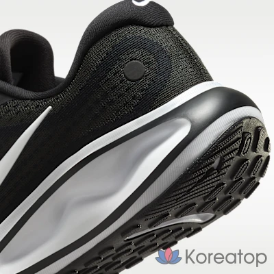 Кроссовки для бега женские Nike Journey Run