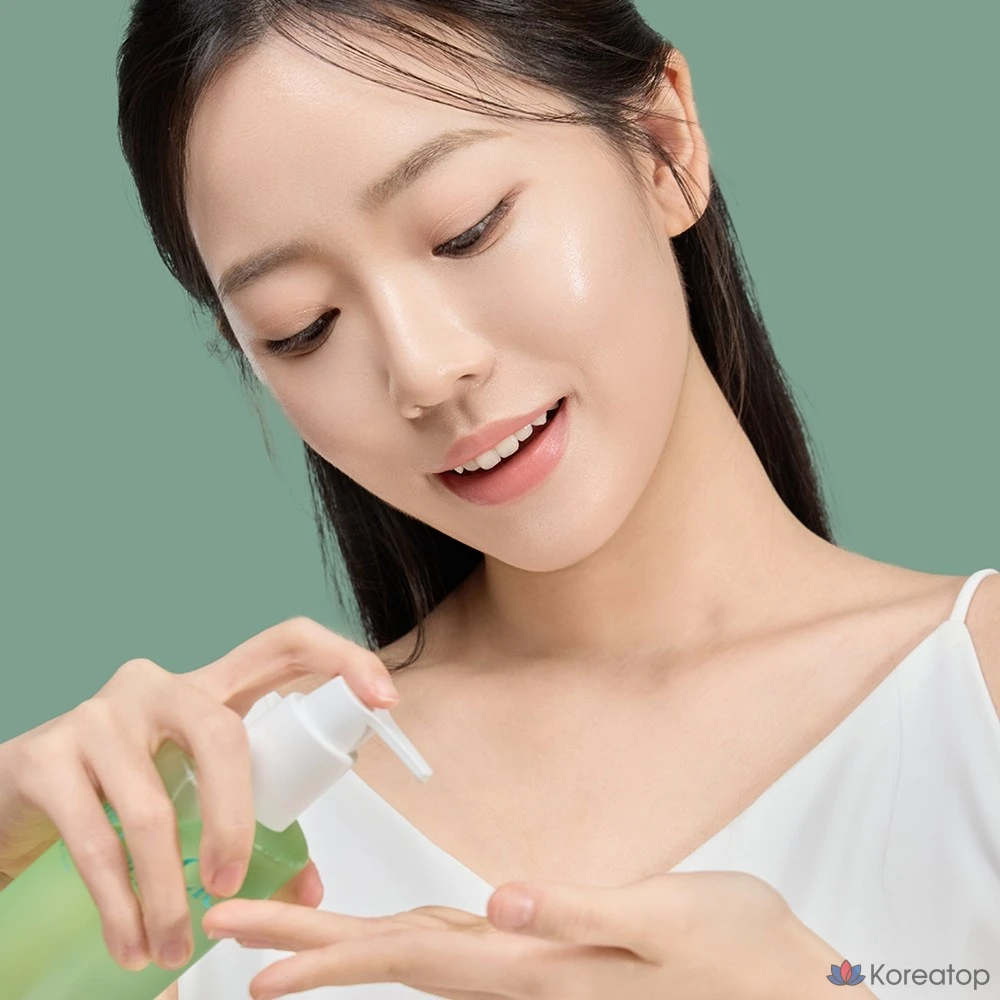Гель для умывания Truth of Beauty Lacto Cica Low pH Gel Cleanser, 200 мл, 1 шт.