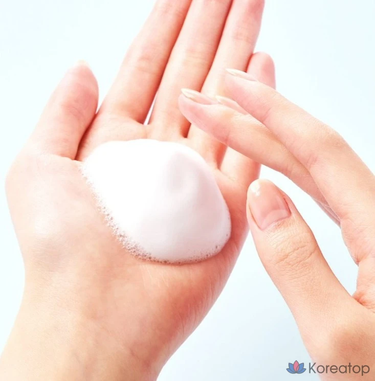 Очищающая пенка для умывания Cetaphil Sensitive Skin Soothing Bubble Foam Cleanser, 200 мл, 1 шт.