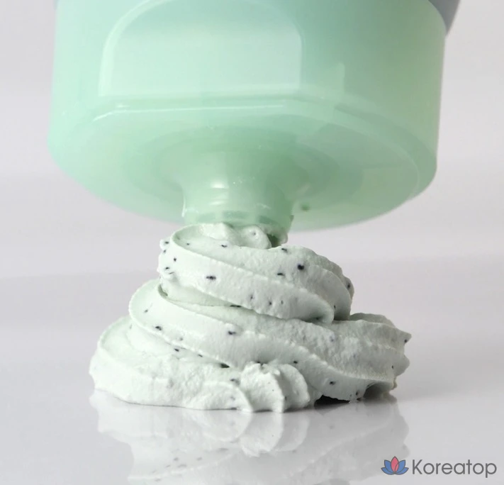Пилинг-маска для лица BANILA CO Clean It Zero Charcoal Capsule Pore Clay Mask, 100 г, 1 шт.