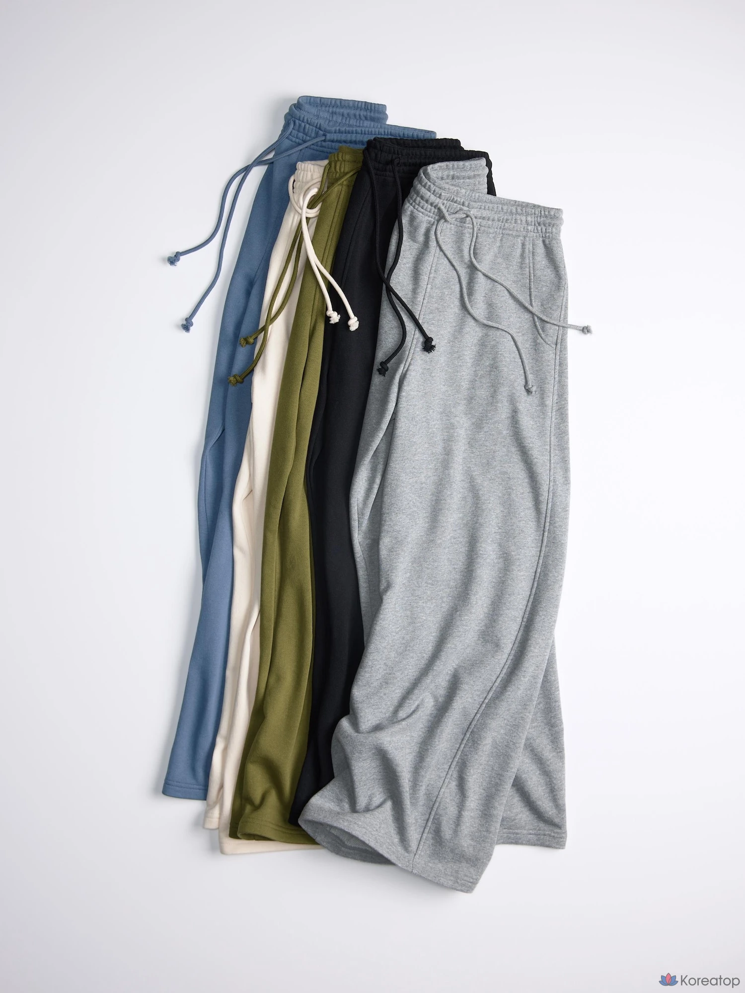 Брюки Uniqlo Sweat 3D Barrel Pants
