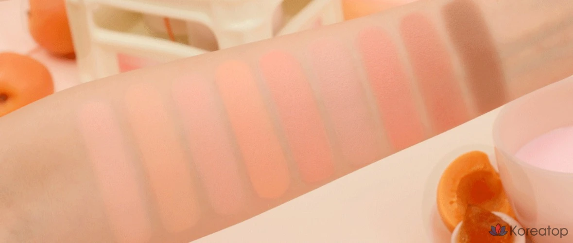 Палитра теней для век Dasique Shadow Palette, оттенок 32 Milky Apricot, 1 шт., фото 6